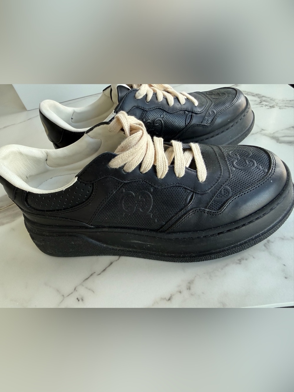 Gucci Black Leather Men’s Low-Top Sneakers with Cream Laces